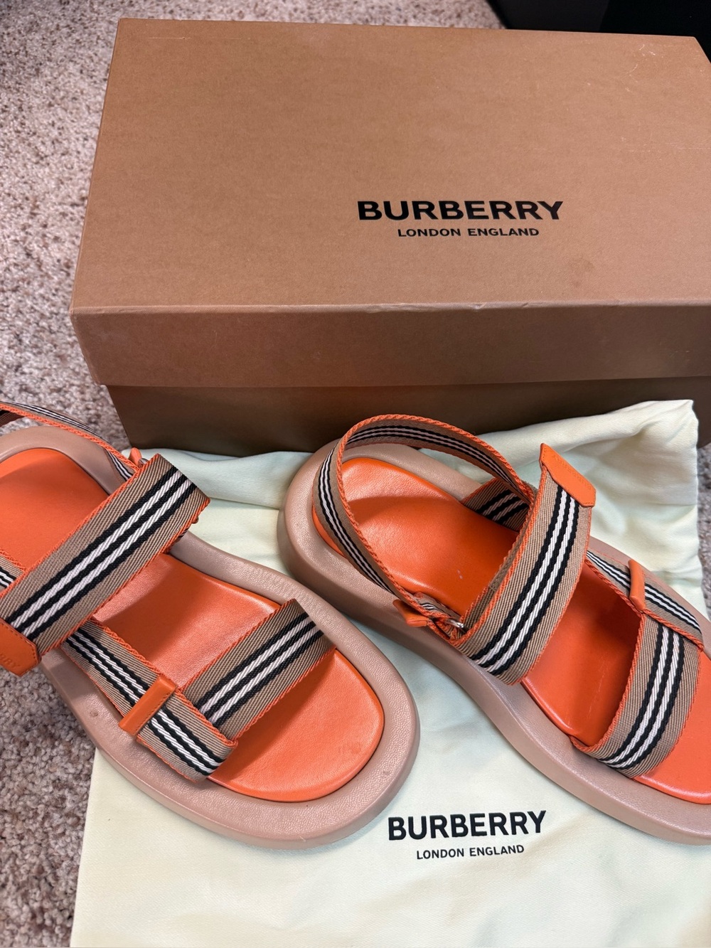 Burberry Striped Leather Trim Embellishment
Slingback Sandals
37